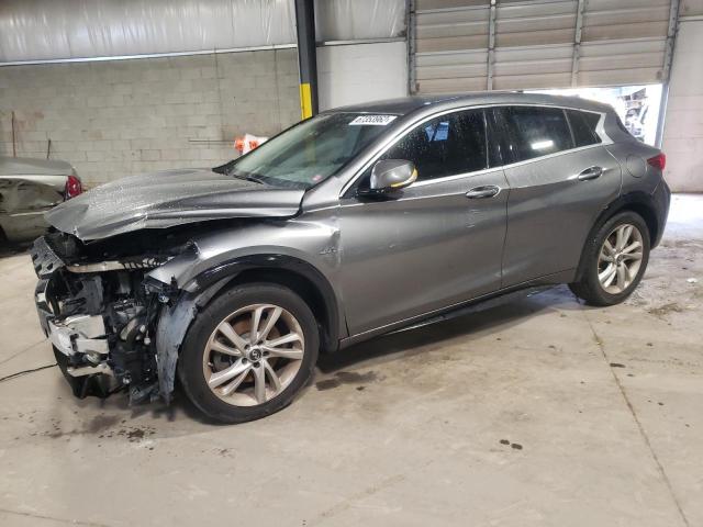 Infiniti Qx30 base (2018)