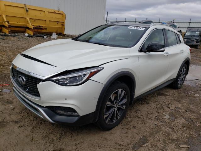 Infiniti Qx30 base (2017)