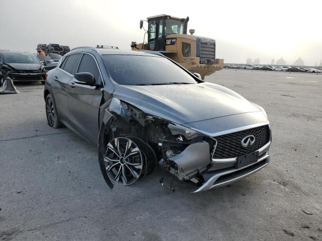Infiniti Qx30 base (2017)