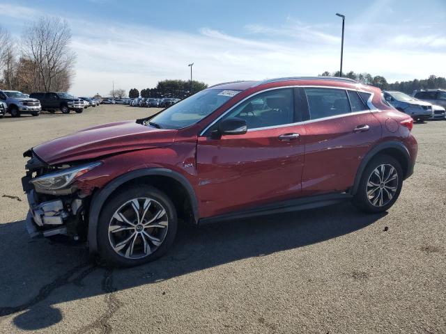 Infiniti Qx30 base (2017)