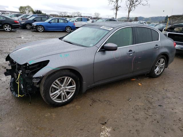 Infiniti G37 base (2013)