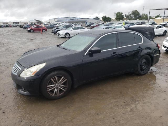 Infiniti G37 base (2013)