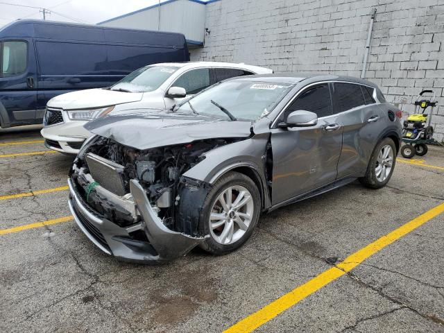 Infiniti Qx30 base (2018)