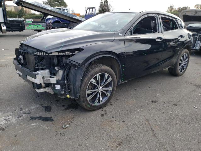 Infiniti Qx30 base (2017)