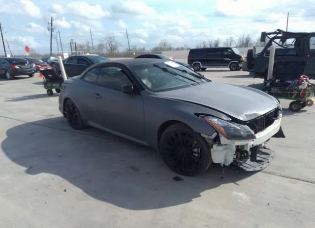 Infiniti G37 convertible (2013)
