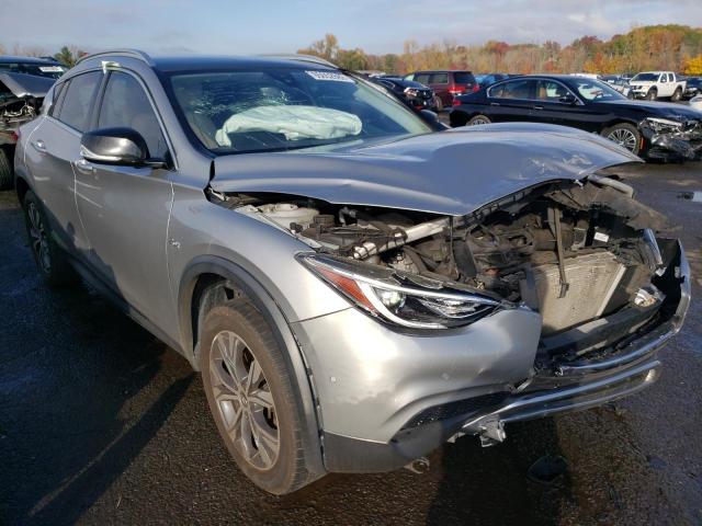 Infiniti Qx30 base (2017)