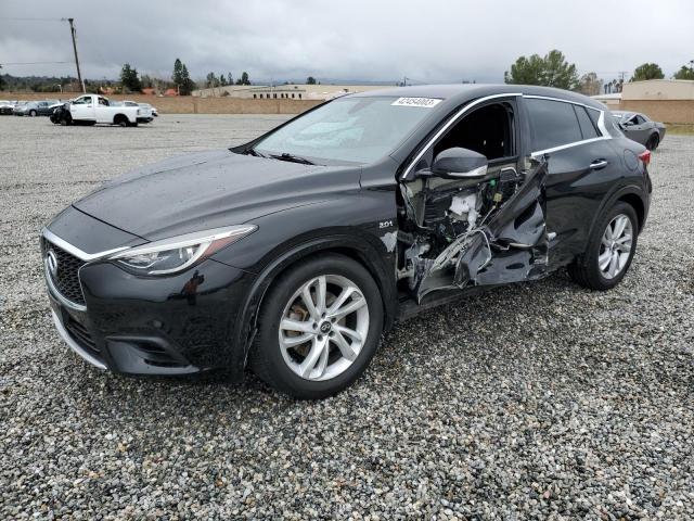 Infiniti Qx30 base (2018)