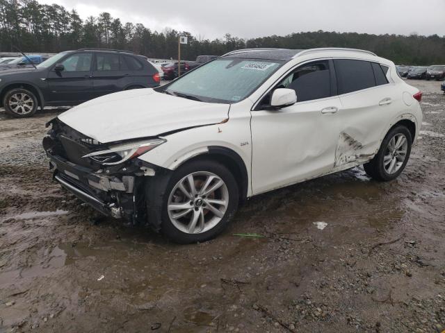 Infiniti Qx30 base (2018)