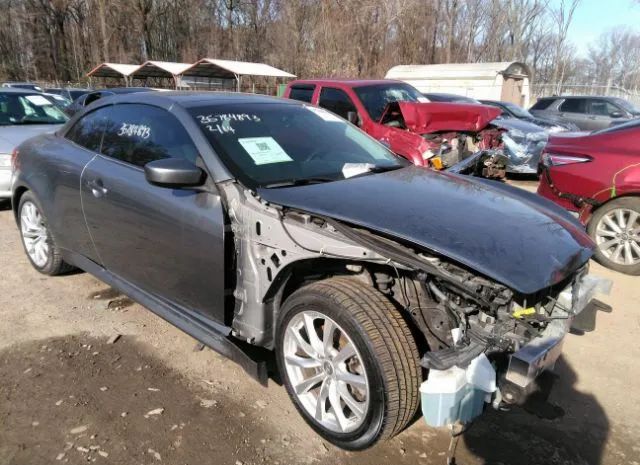 Infiniti G37 convertible (2012)