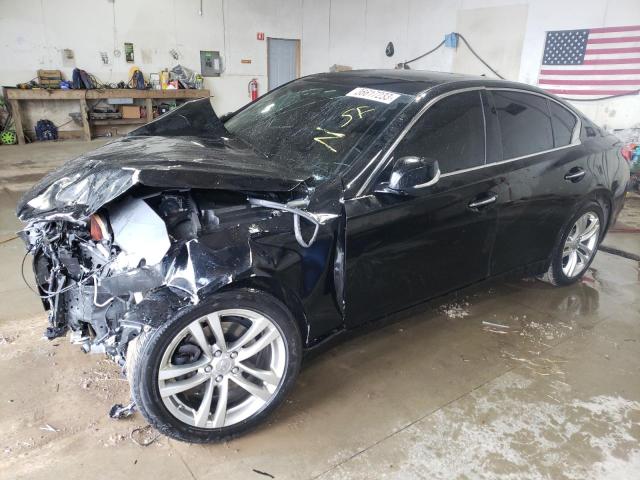 Infiniti Q50 base (2015)