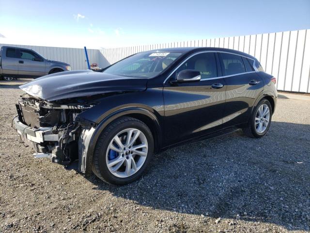 Infiniti Qx30 base (2018)