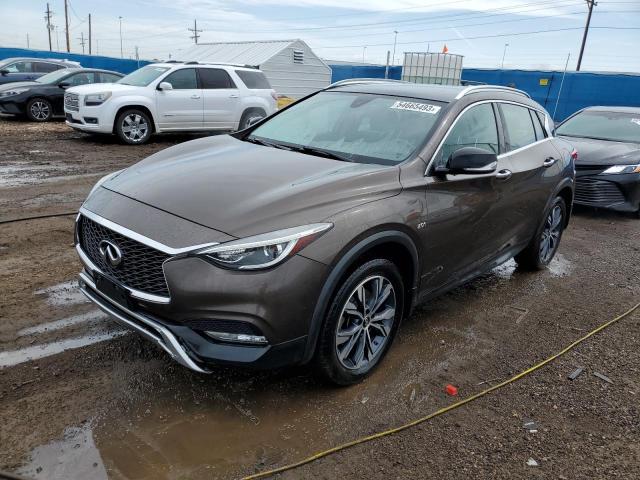 Infiniti Qx30 base (2017)
