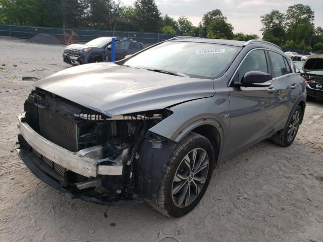 Infiniti Qx30 base (2018)