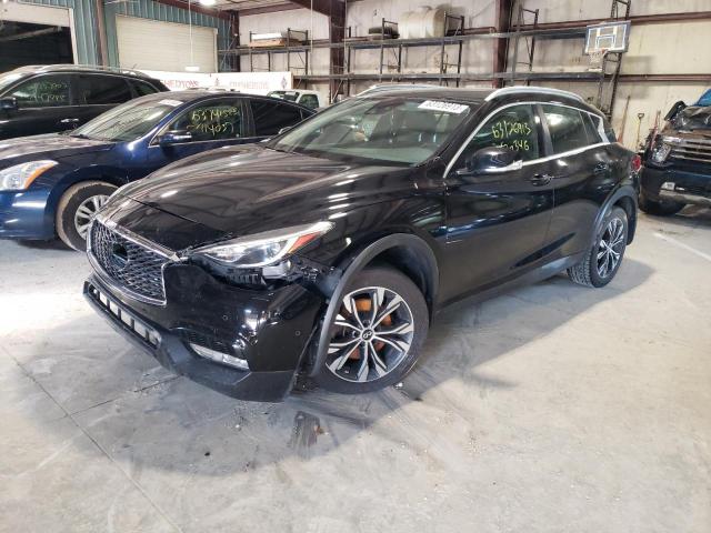Infiniti Qx30 base (2017)