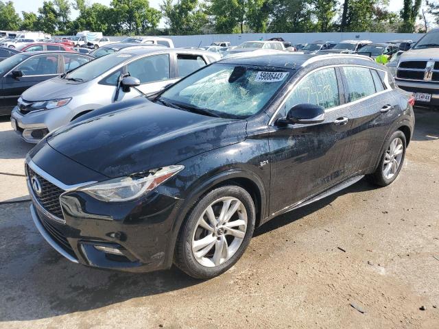 Infiniti Qx30 base (2017)