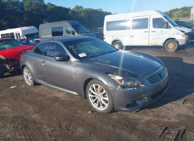 Infiniti G37 convertible (2013)
