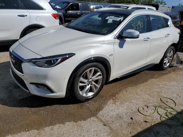 Infiniti Qx30 base (2017)