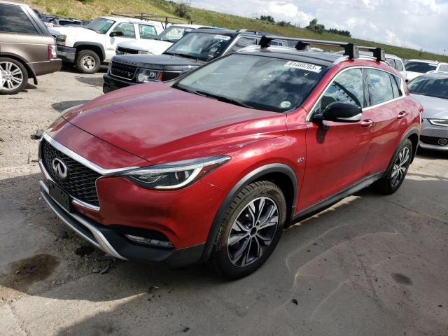Infiniti Qx30 base (2017)