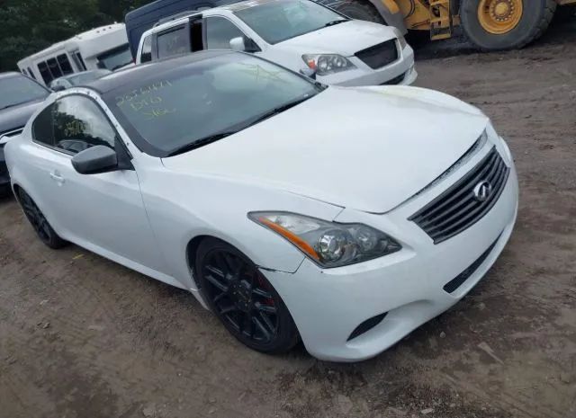 Infiniti G37 coupe (2011)