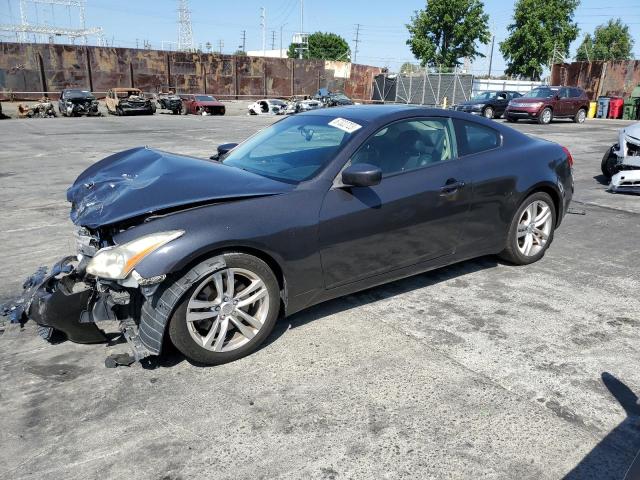 Infiniti G37 base (2010)