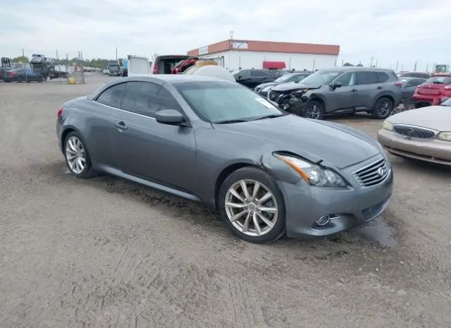 Infiniti G37 convertible (2013)