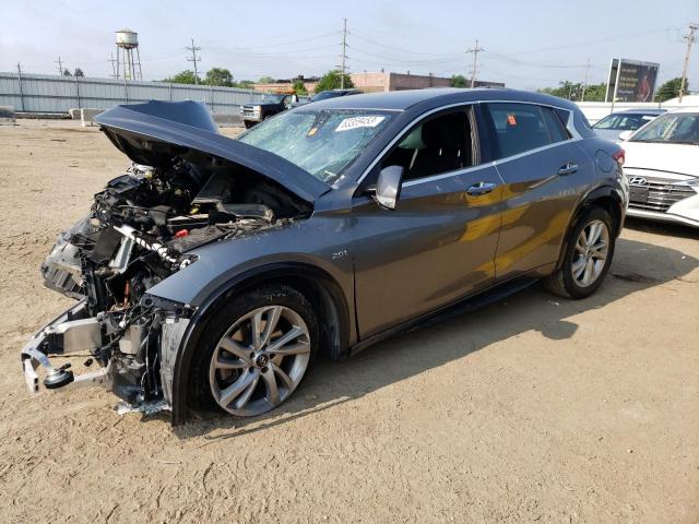 Infiniti Qx30 base (2018)