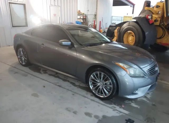 Infiniti G37 coupe (2011)