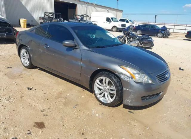 Infiniti G37 coupe (2010)