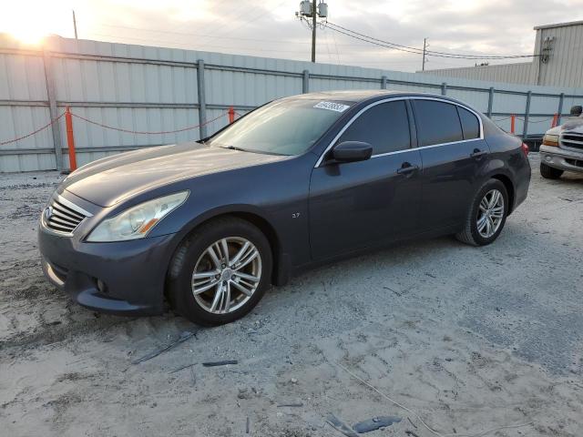 Infiniti G37 base (2013)