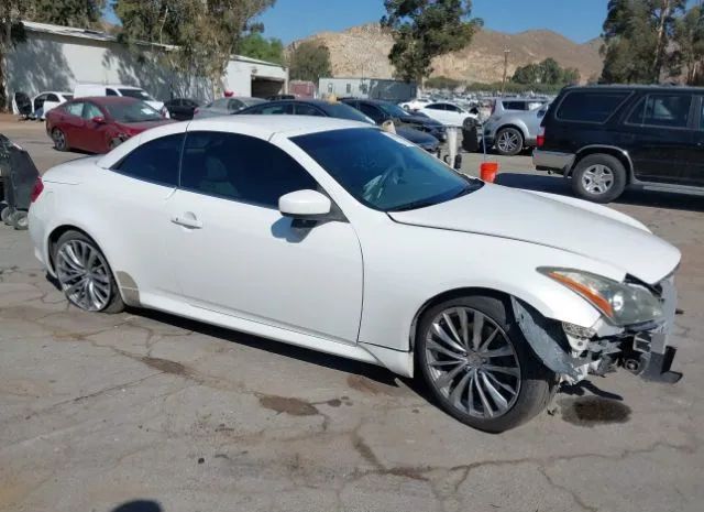 Infiniti G37 convertible (2011)