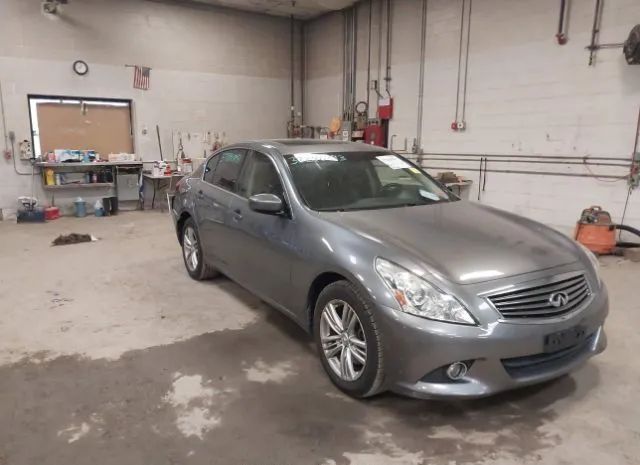 Infiniti G37 sedan (2013)