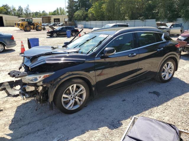 Infiniti Qx30 base (2017)