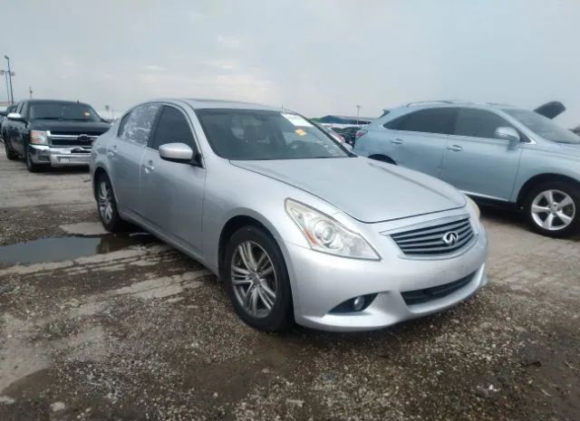 Infiniti G37 sedan (2013)