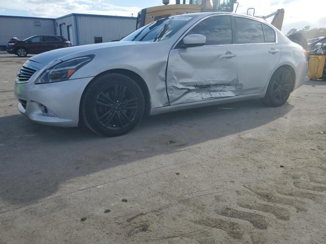 Infiniti G37 base (2010)