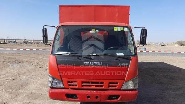 Isuzu Npr (2008)