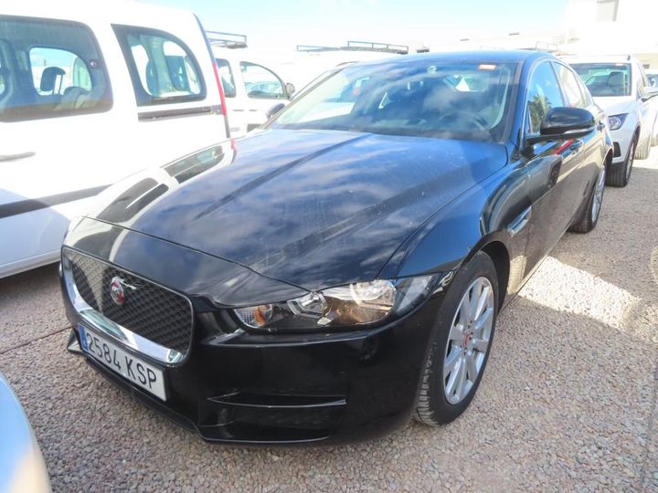 Jaguar Xe (2018)