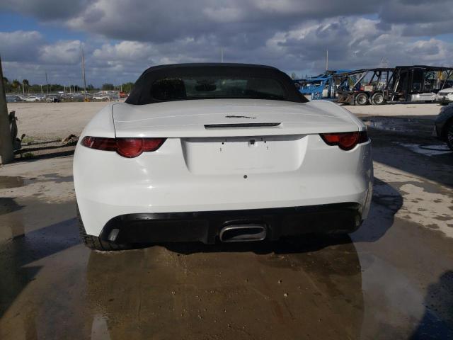 Jaguar F-type 2020