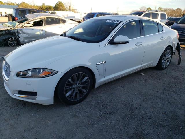 Jaguar Xf (2013)