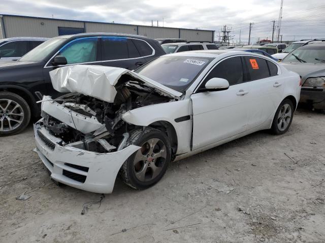 Jaguar Xe (2017)