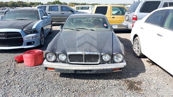 Jaguar X j (1982)
