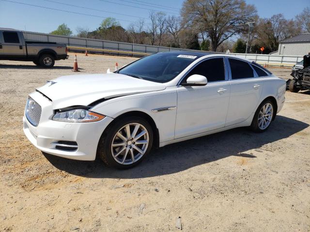 Jaguar Xj (2011)