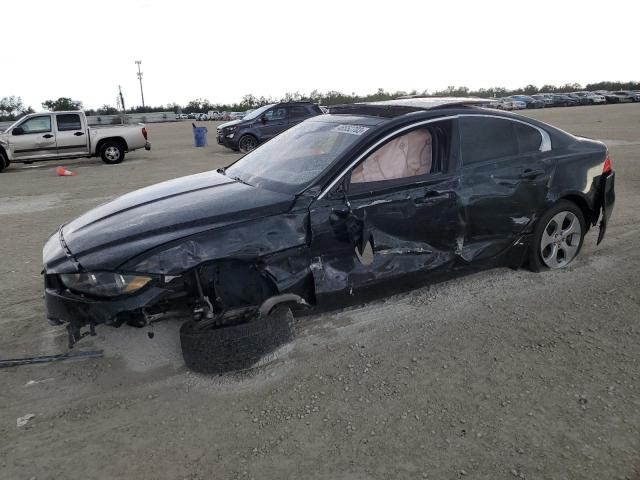 Jaguar Xe (2018)