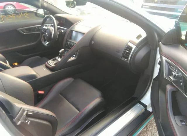 Jaguar F-type 2021