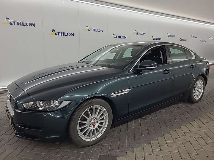 Jaguar Xe (2018)