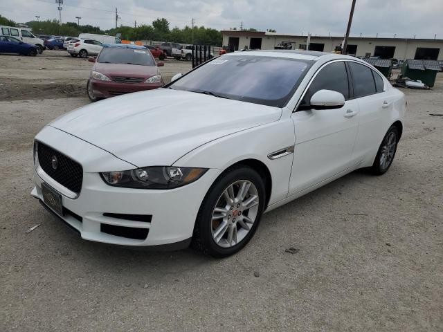 Jaguar Xe premium (2017)