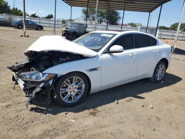Jaguar Xe premium (2019)