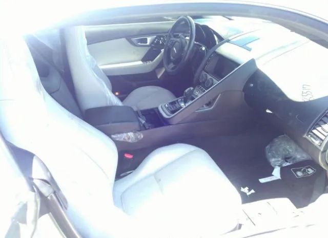 Jaguar F-type 2016