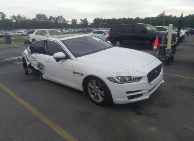 Jaguar Xe (2017)