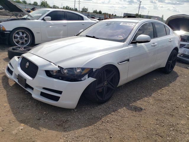 Jaguar Xe premium (2017)