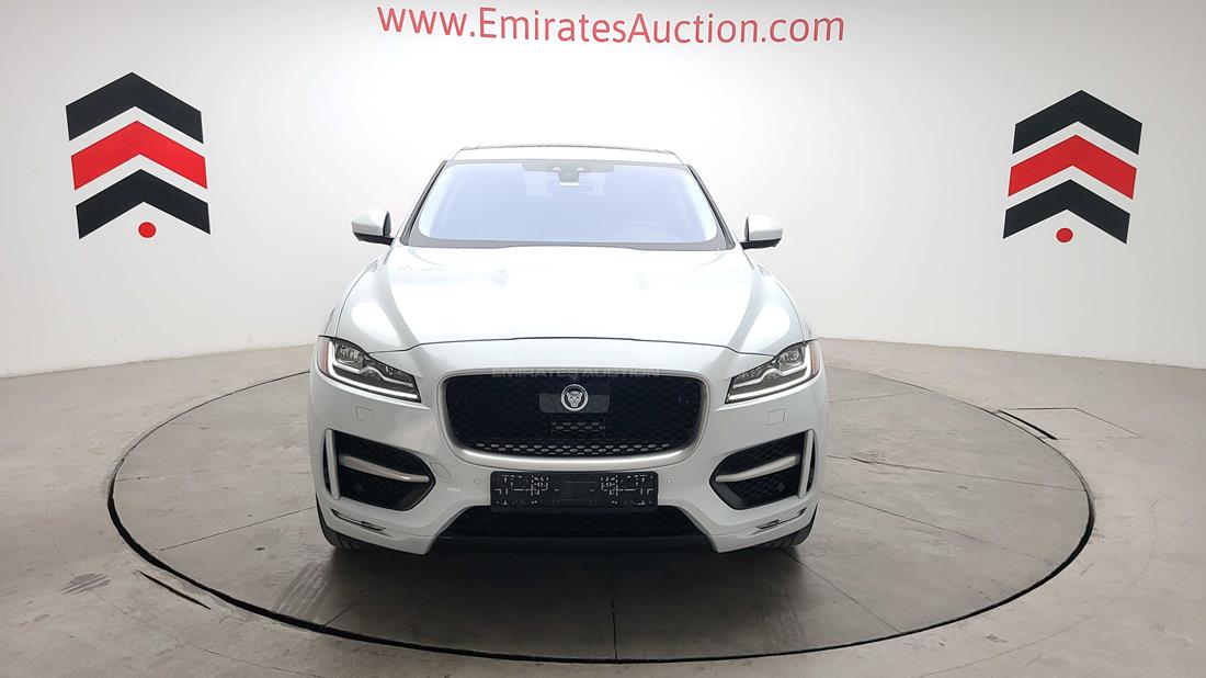 Jaguar Fpace (2017)